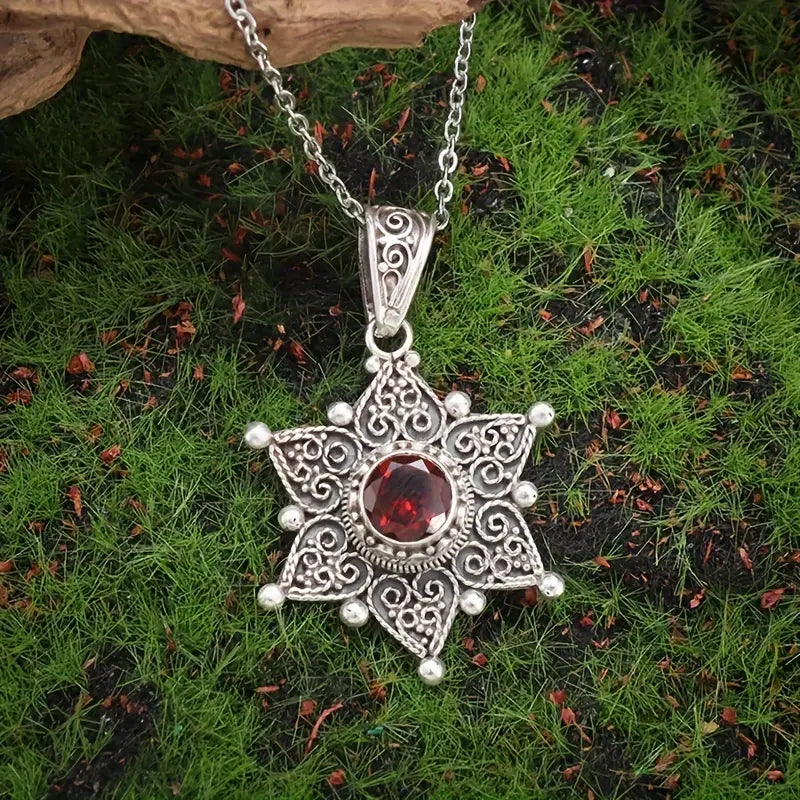 Jessindra Carmalyth Necklace | White Gold-Tone