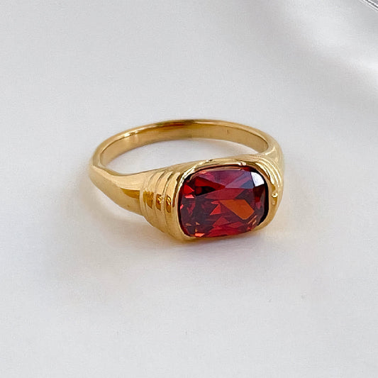 Crimson heirloom ring