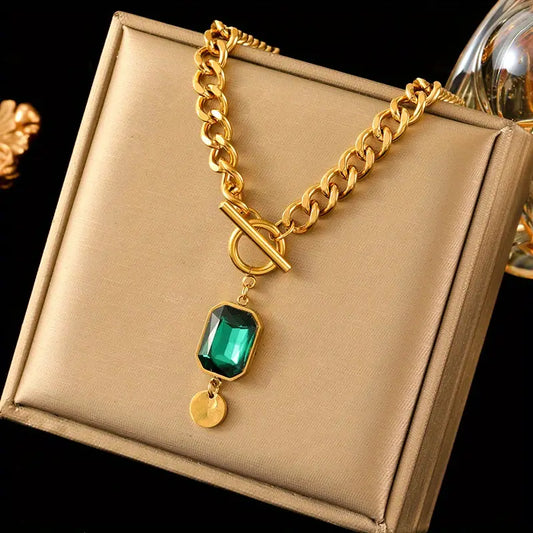 Thick Chain Necklace with Emerald Pendant | Gold-Tone