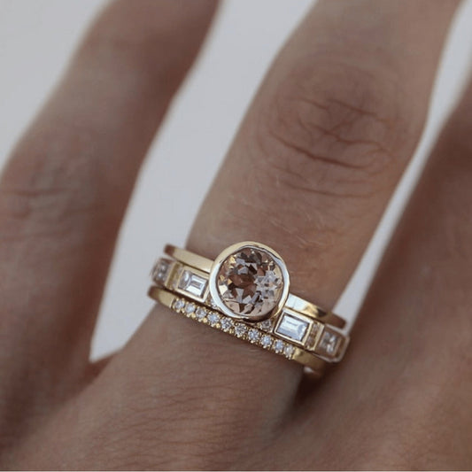 Vintage Ring with Gold-Tone Zirconium