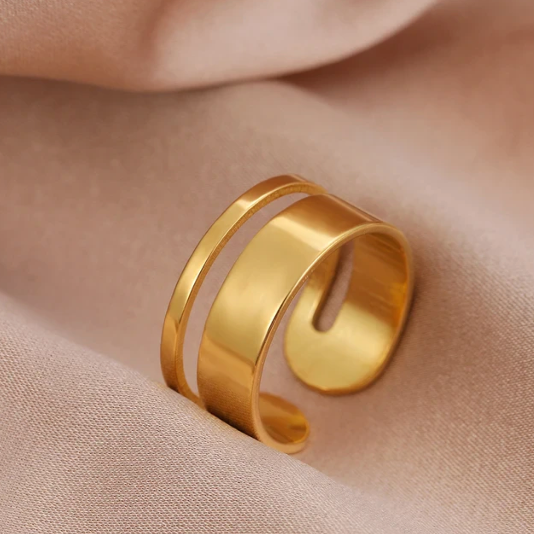 Gold-Plated Infinite Capsule Ring