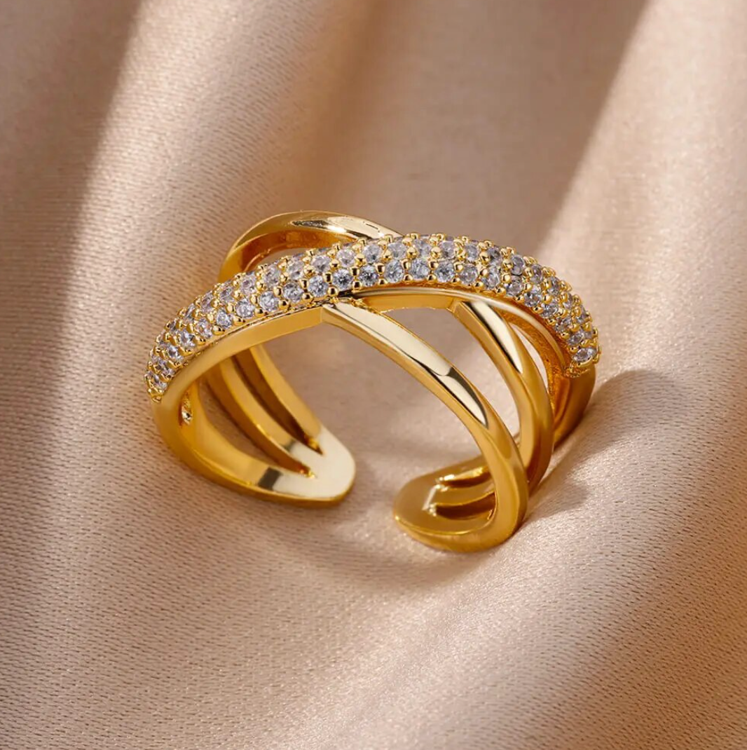 Gold-Plated Eternal Circle Ring with Zirconia