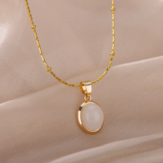 18-karat golden white quartz necklace