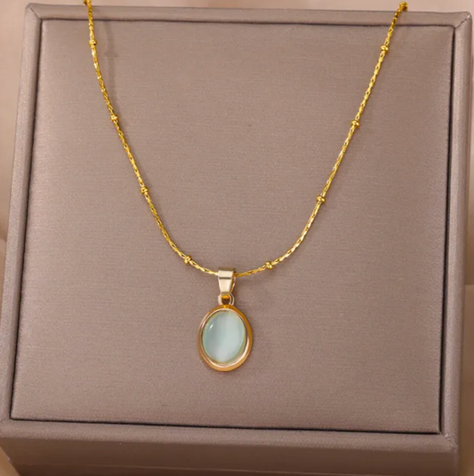 18-karat golden-plated quartz style necklace