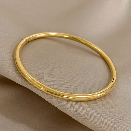 Closed Thick Gold-Tone Bracelet