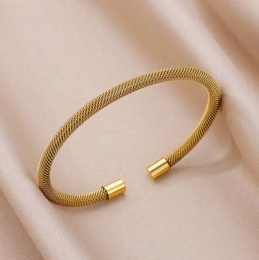 Gold-Plated Triple Necklace with Choker and Stars
