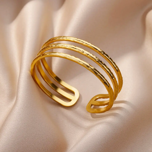 Gold-Plated Bracelet with 3 Open Threads