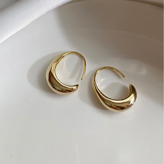 Bright Modernist Gold-Tone Earrings