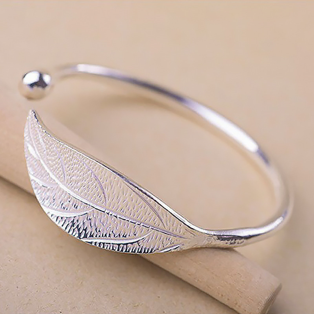 Adjustable 925 silver leaf-shaped bracelet
