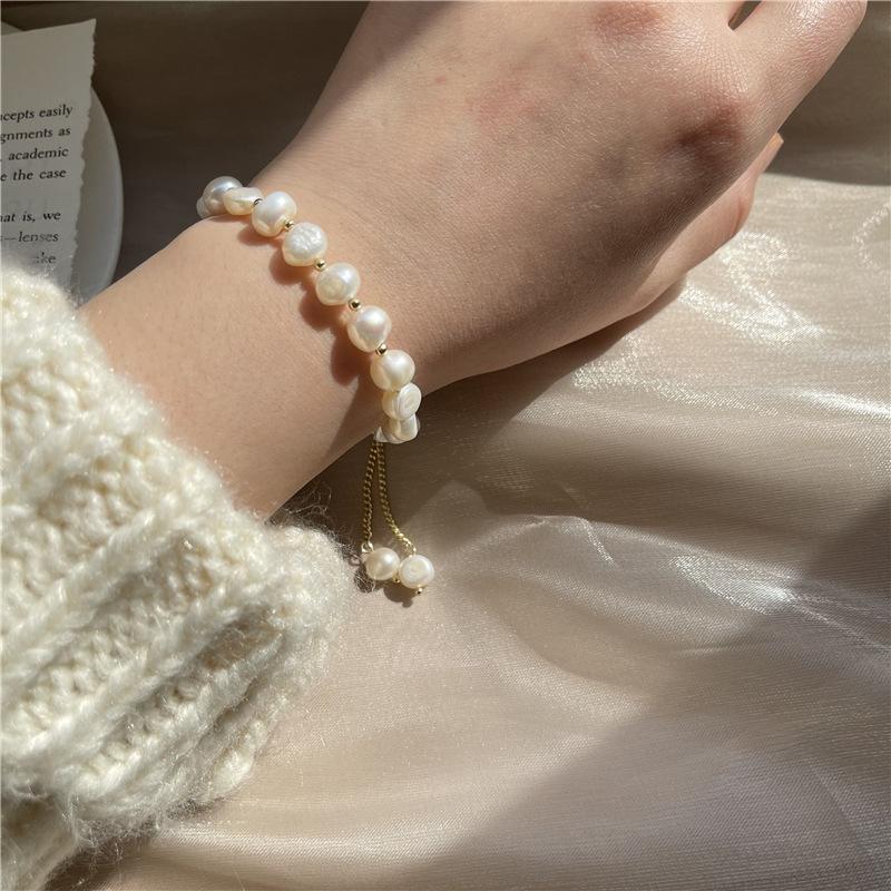 Aurellious pearl bracelet