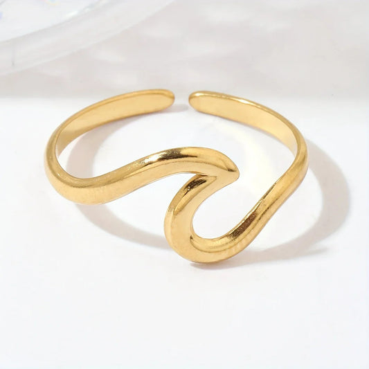 Adjustable Gold-Tone Wave Design Ring