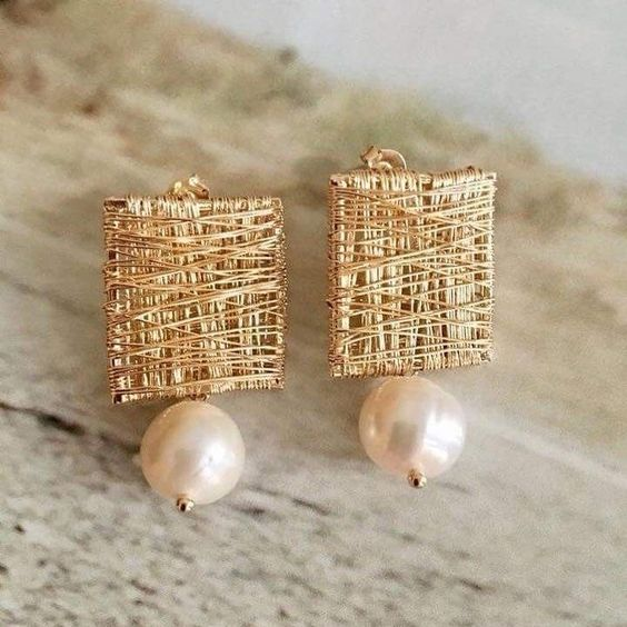 Vintage Gold-Tone Thread Earrings with Pearls