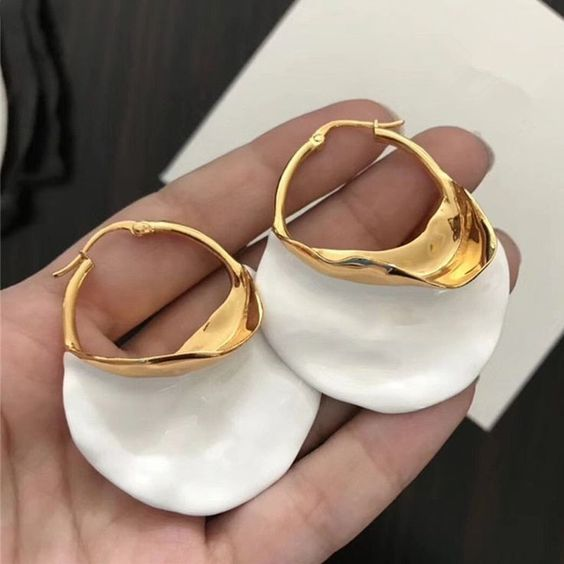 Vintage White and Gold-Tone Earrings
