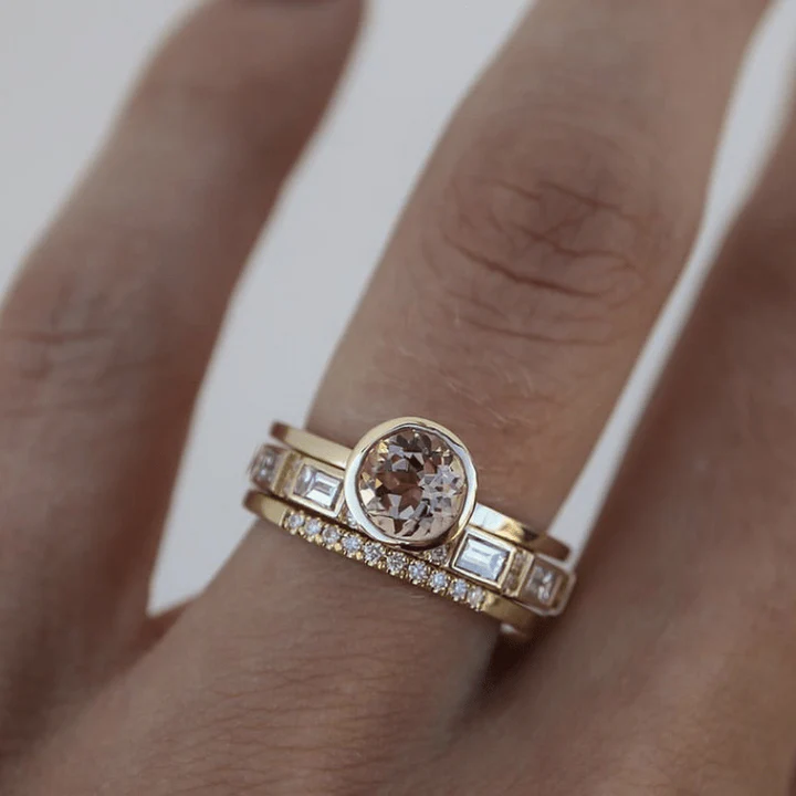 Vintage Gold-Tone Inlaid Crystal Ring
